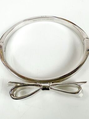 kate spade Silver Bow Bangle